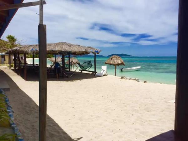Mana Lagoon Backpackers Villa Luaran gambar