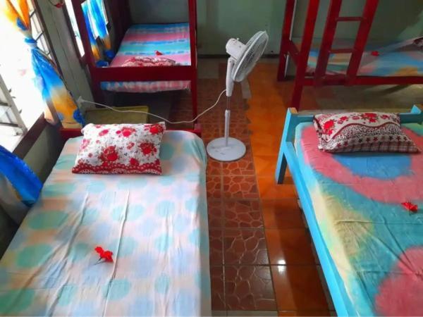 Mana Lagoon Backpackers Villa Luaran gambar