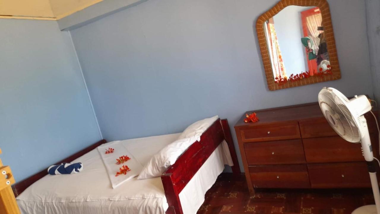 Mana Lagoon Backpackers Villa Luaran gambar